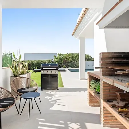 Exclusive With Private Pool & Gibraltar View San Roque (Andalucia)