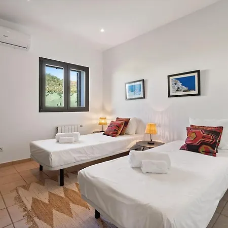 Villa Exclusive With Private Pool & Gibraltar View